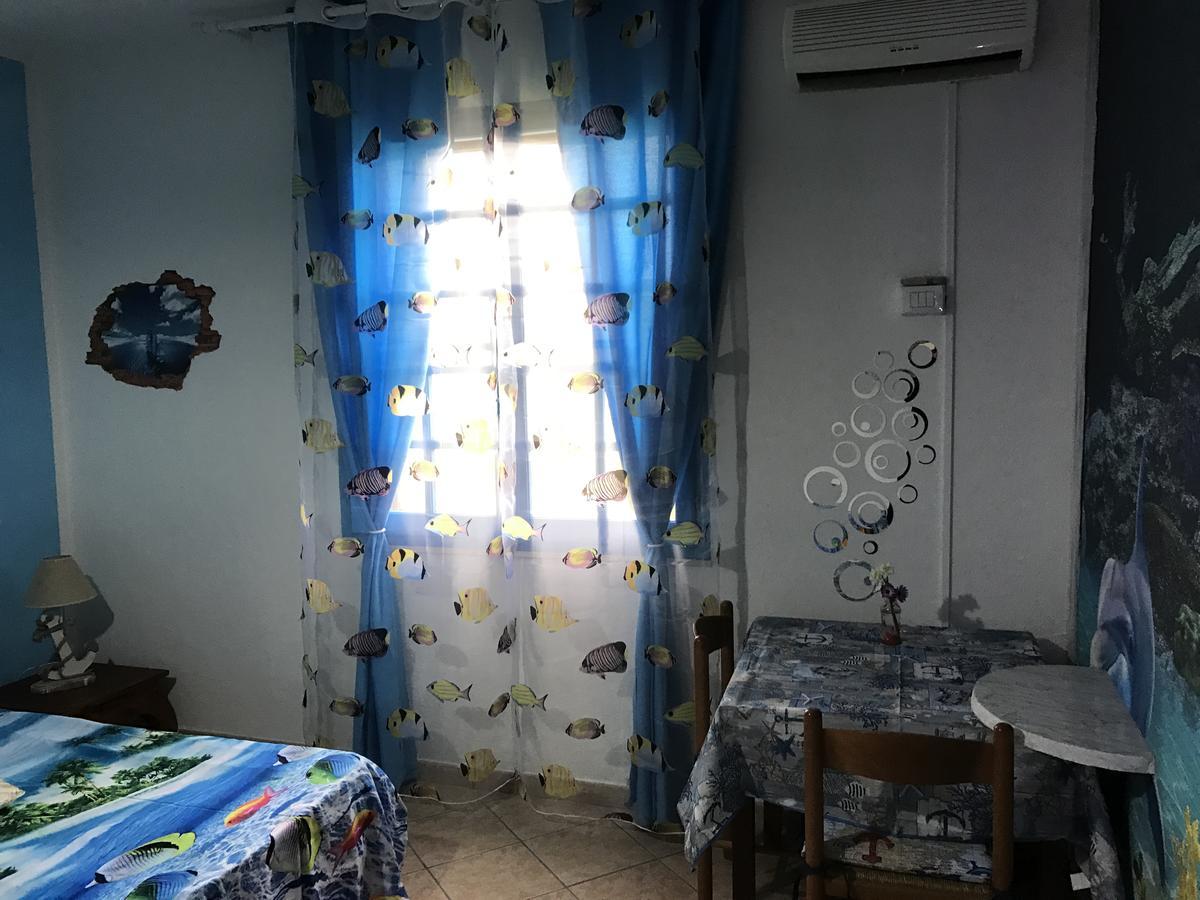 Acquamarina B&B La Maddalena  Екстер'єр фото